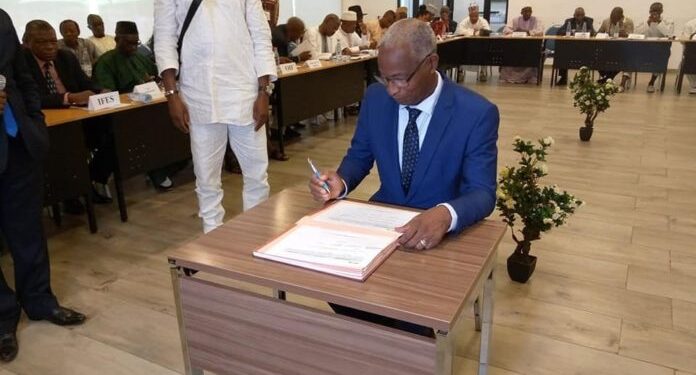 Transition en Guinée : un coup d’accélérateur est nécessaire (Par Bah Oury)