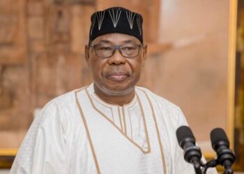 Le médiateur Boni Yayi à Conakry, après un tour chez Embaló (source)