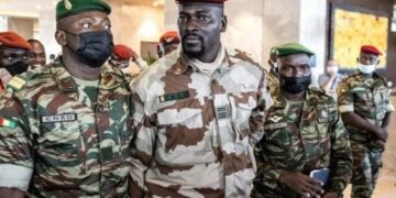 Guinée : Le président de la transition déplore les conditions de traitement des boursiers guinéens