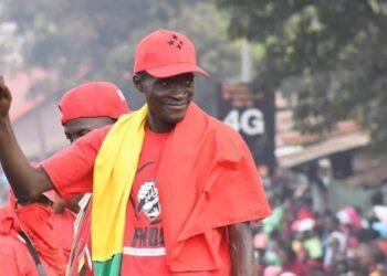 Sékou Koundouno du FNDC : >