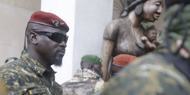 Guinée : Pourquoi Mamadi Doumbouya a démenti l’accord avec la Cedeao