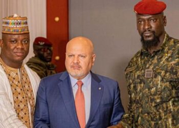 Guinée : Découvrez les dessous du tête-à-tête entre Mamadi Doumbouya et Karim Khan