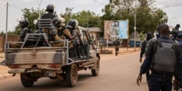 Mutinerie ou tentative de coup d’Etat : Confusion totale au Burkina Faso où des tirs à…