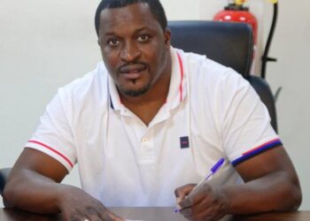 Fédération Guinéenne de Football : Kaba Diawara signe son contrat pour…