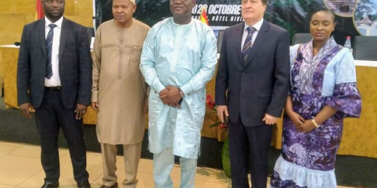 Conakry : Le ministre Alpha Soumah lance les travaux de l&rsquo;atelier de vulgarisation sur la loi L/2016/063/AN relative à la protection…du patrimoine culturel national