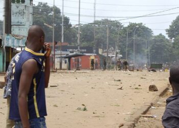 Guinée : L’opposition dénonce le dialogue « unilatéral » imposé par Mamadi Doumbouya