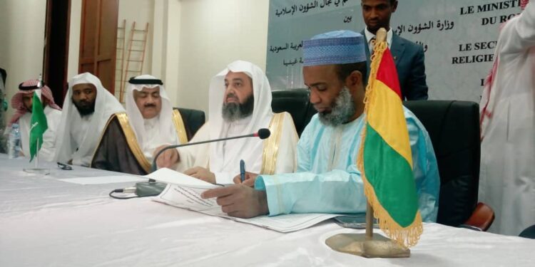 Affaires Religieuses : Un protocole d&rsquo;accord pour la réalisation des projets