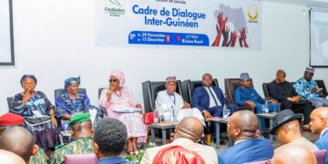 Guinée : Le président de la Transition lance son dialogue « inclusif », les principaux partis boycottent