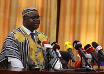 CNT : Le premier ministre Dr. Bernard Goumou présente la politique générale du gouvernement