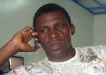 Afrique : La mort d’un journaliste dans des circonstances troubles secoue le Cameroun