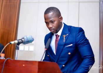 Guinée : Média Com Group célèbre le mérite des personnalités