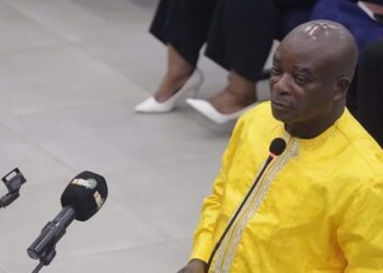 « Les bérets rouges sont arrivés avec Toumba à leur tête, ils se sont mis à tirer », affirme Blaise Goumou