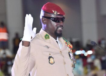 Guinée : Mamadi Doumbouya réaffirme qu’il quittera le pouvoir à la fin de la transition