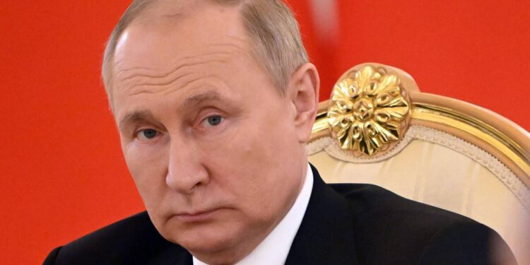 Guerre en Ukraine : Un mandat d’arrêt émis par la CPI contre le président Russe, Vladimir Poutine