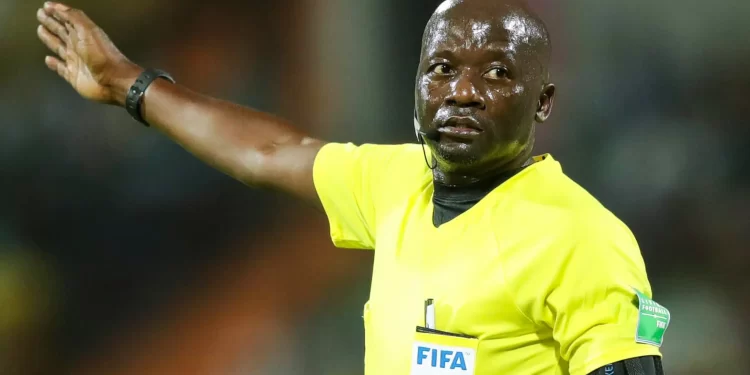CAN 2023 (Q) : L’arbitre de Bénin-Rwanda suspendu 6 mois par la CAF