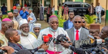 Dialogue politique en Guinée : La déclaration des chefs religieux du pays pour….