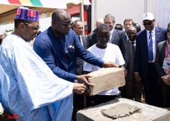 Guinée/Santé : Dr. Bernard Goumou lance les travaux de construction de l’hôpital régional