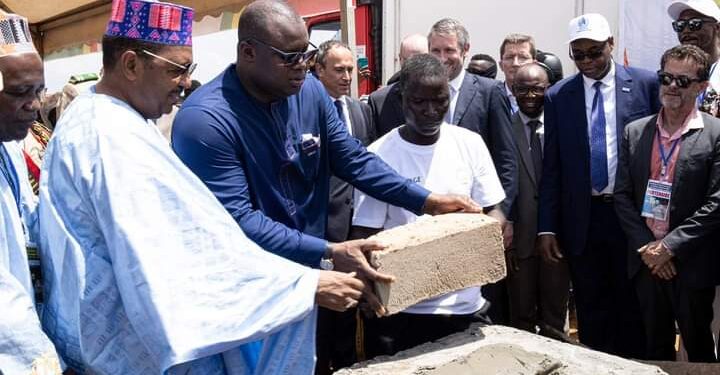 Guinée/Santé : Dr. Bernard Goumou lance les travaux de construction de l’hôpital régional