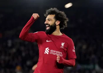 Liverpool : Mohamed Salah dépasse (aussi) Drogba
