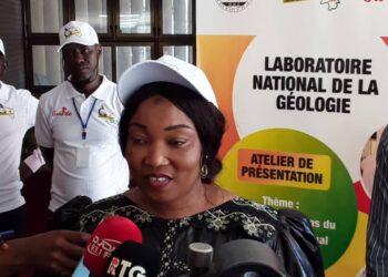 Présentation des rôles et obligations du laboratoire national : Dr Bernard Goumou préside le lancement officiel