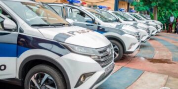 Guinée : Vol de vitres des rétroviseurs de 07 véhicules offert par le président de la Transition