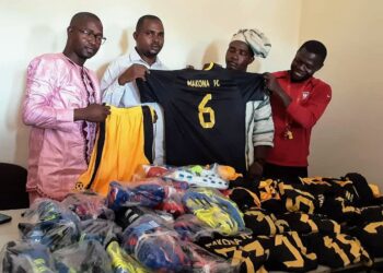 Football : Des jeux de maillots pour le Makona football club