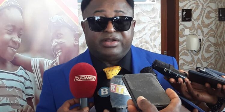 Humanitaire : Dr. David Makongo Family Charity offre 100 millions de fg à la fondation Grand &lsquo;P&rsquo;