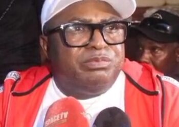 Dr David Makongo à la jeunesse de Kaloum : « On doit prendre au sérieux la paix que nous avons en Guinée. On ne doit s’amuser avec cet acquis dont le garant n’est rien d’autre que le colonel président Mamadi Doumbouya »