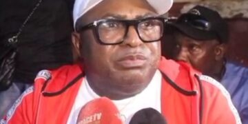 Dr David Makongo à la jeunesse de Kaloum : « On doit prendre au sérieux la paix que nous avons en Guinée. On ne doit s’amuser avec cet acquis dont le garant n’est rien d’autre que le colonel président Mamadi Doumbouya »
