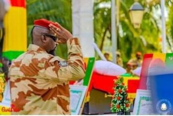 Guinée : Le Chef de l’État préside la cérémonie funèbre des victimes…du 04 novembre dernier