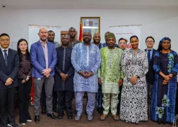 Projet Simandou : Le ministre directeur de Cabinet de la Présidence préside la signature de 8 accords