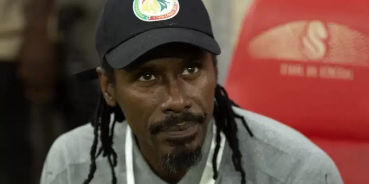 Football : Le sélectionneur sénégalais et son staff pas payés depuis 6 mois !