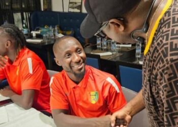 Abidjan : Dr. David Makongo met au top le moral du Syli et de tout l’encadrement technique