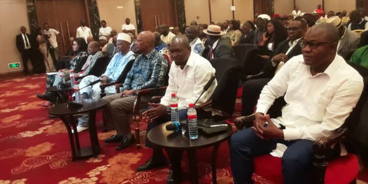 Actualités : C&rsquo;est parti pour la deuxième édition du forum économique d&rsquo;émergence Magazine