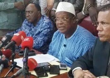 Guinée : Le Mouvement Syndical suspend la grève après la libération du général Pendessa