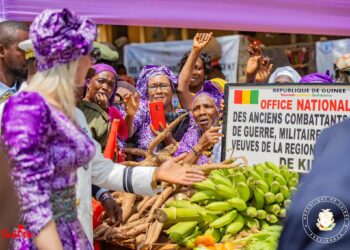 Célébration du 8 mars : La Première Dame, Madame Lauriane Doumbouya, préside la cérémonie