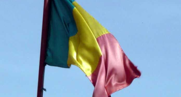 Au revoir la démocratie : Le Mali suspend les activités politiques et associatives