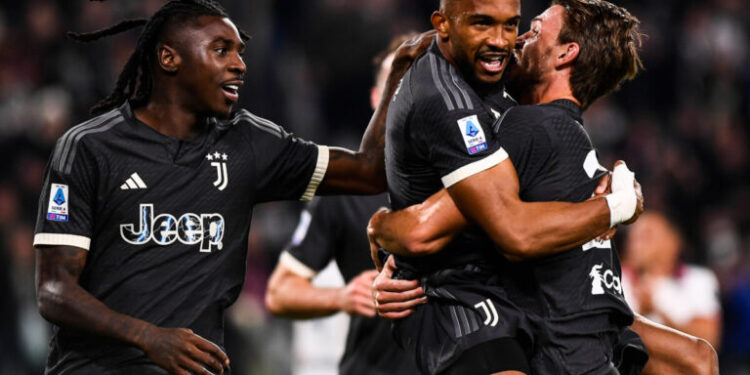 Côte d’Ivoire : La Juventus fête son titre…à coups de marteau !