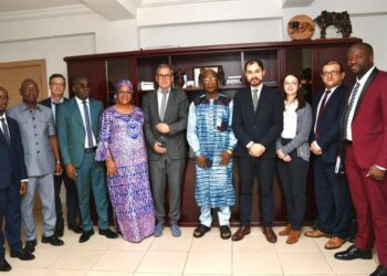 Ministère de la Justice : une délégation d’Expertise France reçue par le ministre Kaïraba Kaba