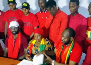 Fermeture des Médias et la vie chère : La Dynamique de la société civile exprime son inquiétude face au retrait des…