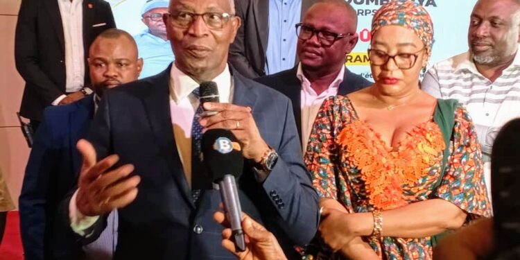 Guinée : La Fondation Makongo Family Charity offre une bourse d&rsquo;étude internationale aux six (6) étudiants
