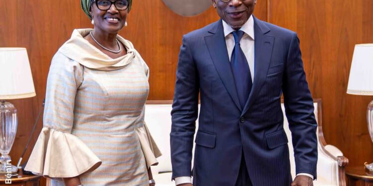 Fin de la visite officielle de la Directrice Exécutive de l’ONUSIDA au Bénin : Madame Winnie Byanyima satisfaite des efforts fournis au niveau national