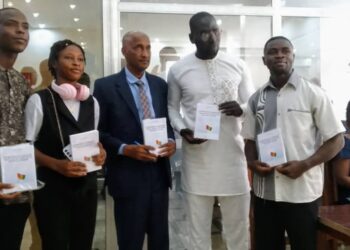 Guinée : Dédicace du livre de l&rsquo;écrivain Mouctar Diallo intitulé : « Sanakouya »