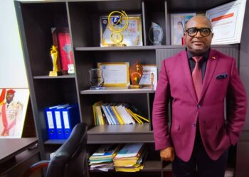 Contentieux Minier : Ashapura Condamnée à Payer 150 Millions GNF par Jour à Fako Resources jusqu&rsquo;à la Restitution du Permis