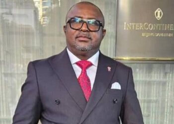 Qui viole les droits miniers, humains et légaux du Dr David Makongo en Guinée ?