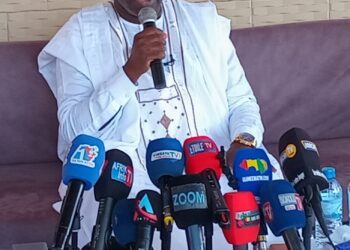 Conférence – débat: »Que les journalistes s&rsquo;impliquent dans la promotion de la pai,…… auprès des guinéens ». Dixit Dr. Kouressy Condé 