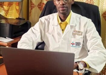 « Le cancer n’est pas une fatalité si le dépistage est fait à temps », précise-t-il Dr. Mamadi Keita