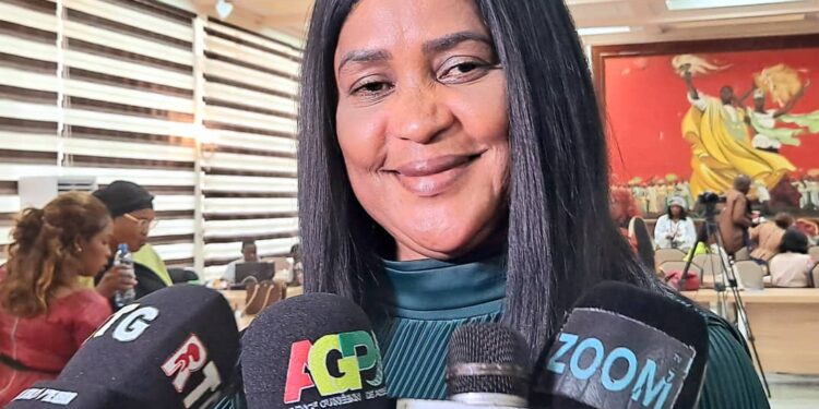 Aujourd&rsquo;hui nous  voulons vraiment réunir un million…… .derrière Général Mamadi Doumbouya ». Dixit la coordinatrice nationale les gazelles du CNRD 