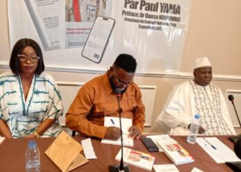 Littérature : Un ouvrage dénommé Général Mamadi Doumbouya le bâtisseur voit le jour 