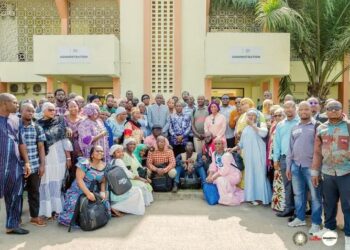 Renforcement du système sanitaire : Le ministre Dr Oumar Diouhé Bah rencontre le personnel du département